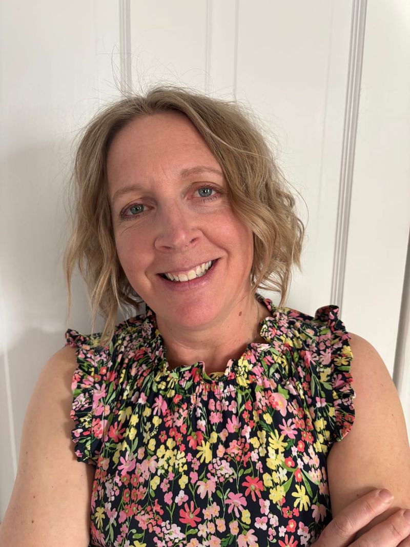 portrait of Dana Tewahade